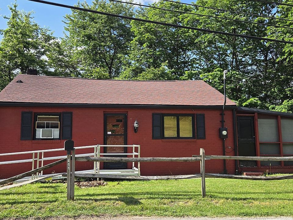 1st image of 411 La Belle Vue Rd