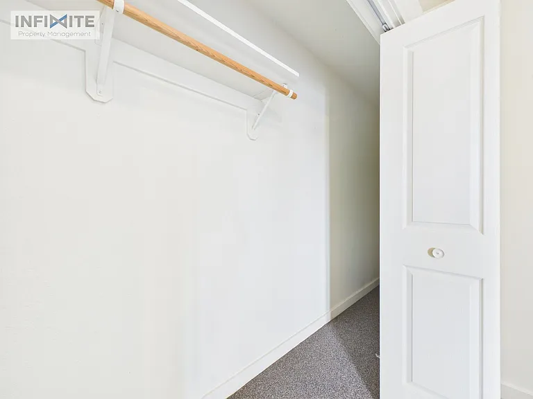 215 S 18th Ave #4 — Photo 21