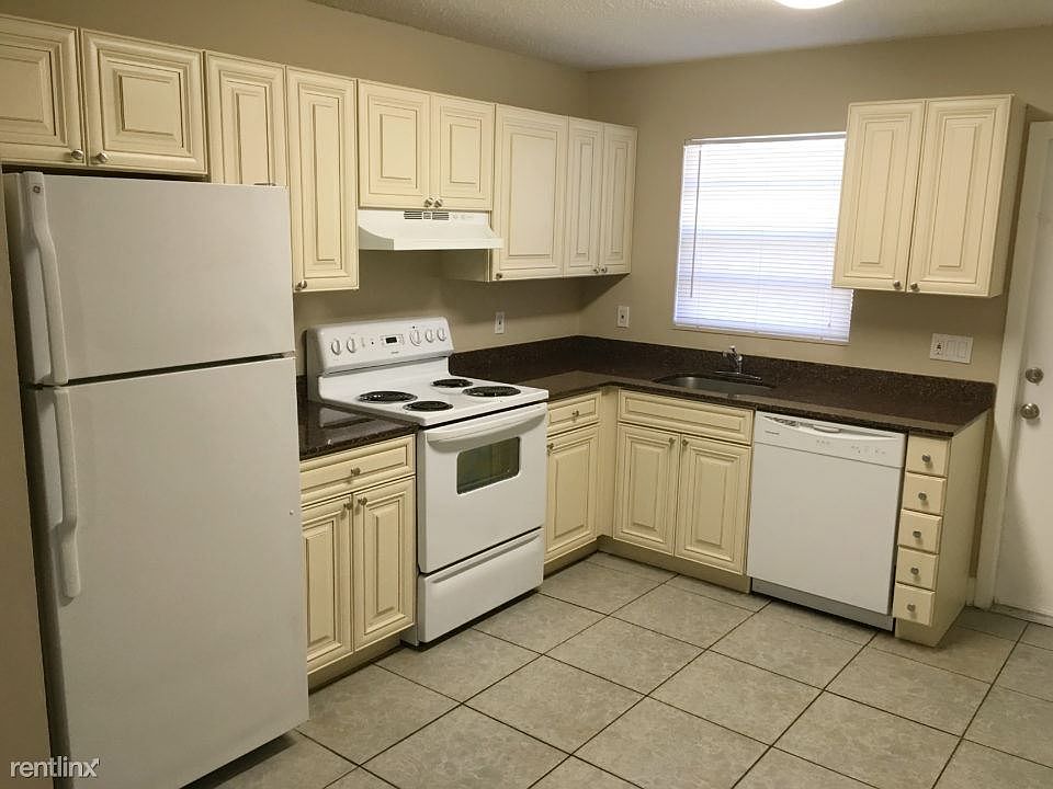 40110512_322 Perry Ave_Greenacres_FL_2017-2