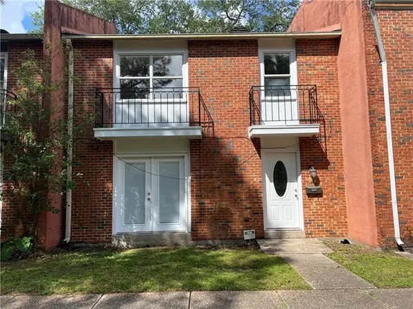 7702 Belcrest Pl, New Orleans, LA 70126