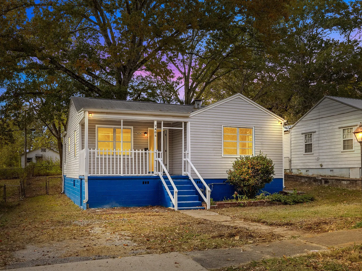 7404 Paris Ave - 1 — Photo 1