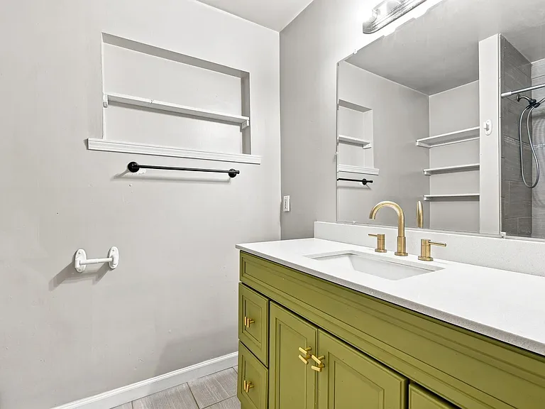 6624 E 27th Pl — Photo 13