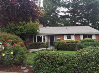 2180 SW Roxbury Ave, Portland, OR 97225