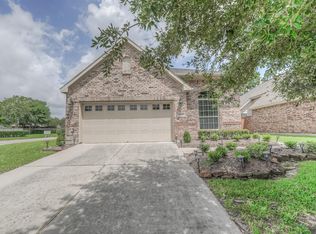 2422 Ameno Dr, Pearland, TX 77581
