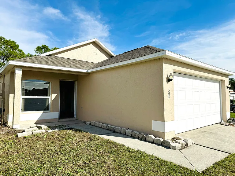508 Pointe Allyson Way — Photo 3