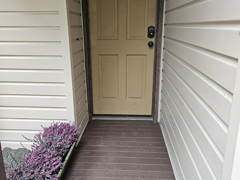 2277 Big Timber Pl SE — Photo 17