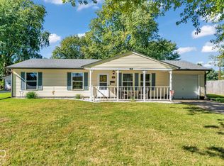 902 Sweetbriar Ave, New Whiteland, IN 46184