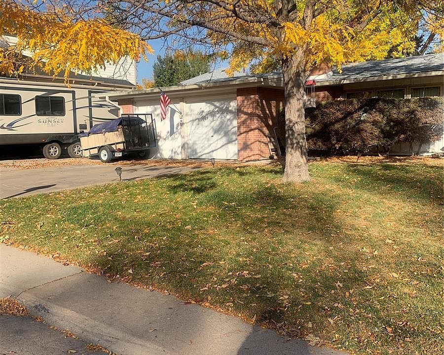2nd image of 2560 Teller Ct