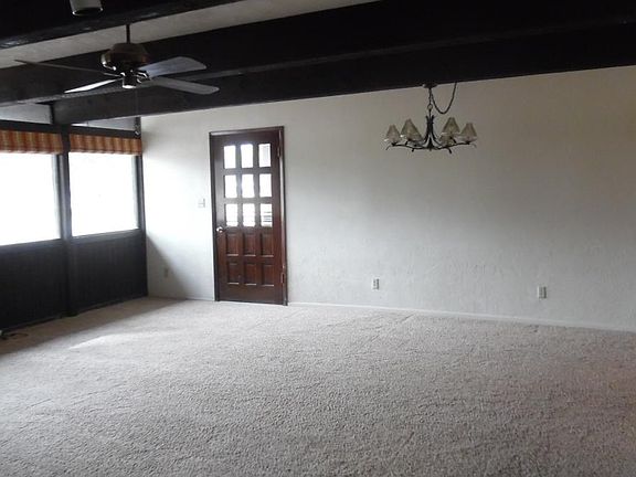 3rd image of 2599 Country Club Dr