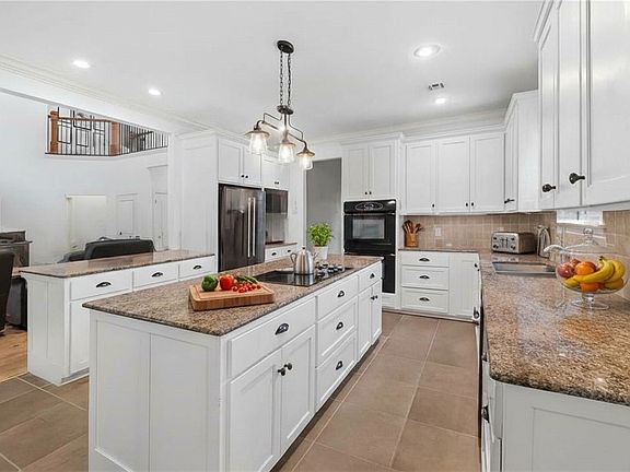 3rd image of 8581 W Stonehenge Dr