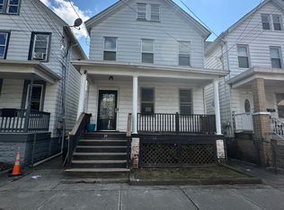 34 Delafield St #1, New Brunswick, NJ 08901