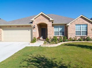 2032 Simmental Rd, Fort Worth, TX 76131