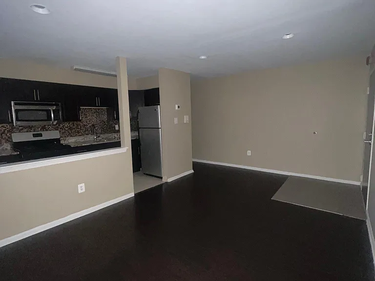 4721 Chestnut St #D — Photo 5