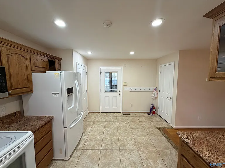 542 Holmes Drake Rd — Photo 7