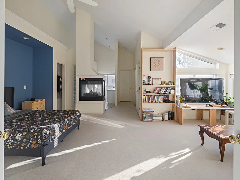 73 Half Crown Cir — Photo 12