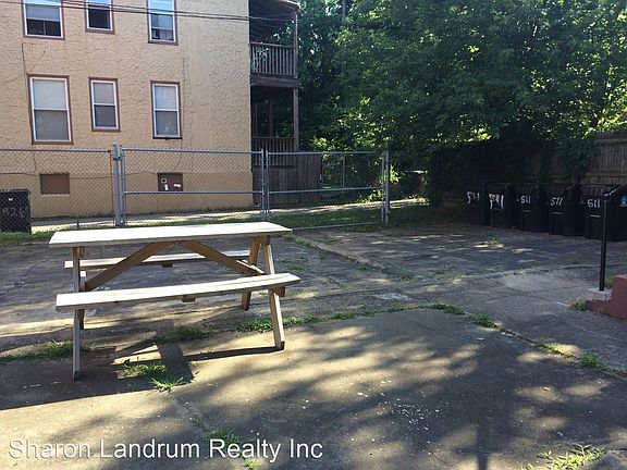 2nd image of 511 W Saint Catherine St Unit 7285884