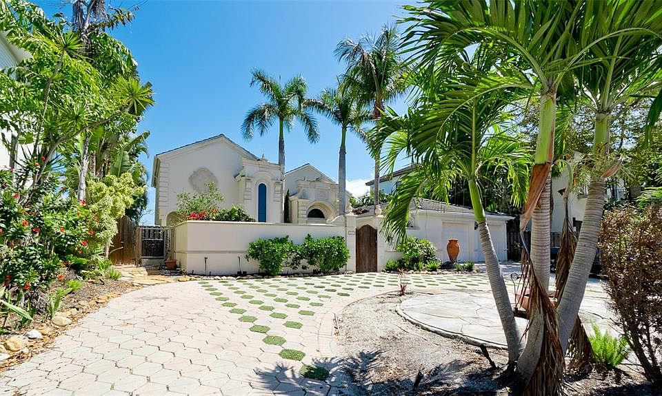 1st image of 8213 Midnight Pass Rd