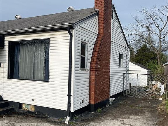 2nd image of 1509 Bradford Ave