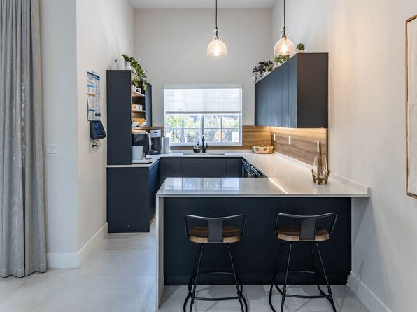 4150 Davie Road Ext #4483484