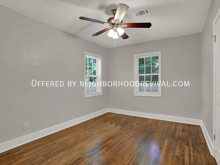 77 N Greer St — Photo 11