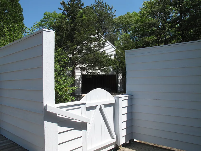 4 Evelyn Ct — Photo 19