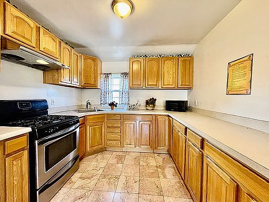3rd image of 63-23 136th St #2