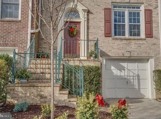 2146 Wolftrap Ct, Vienna, VA 22182