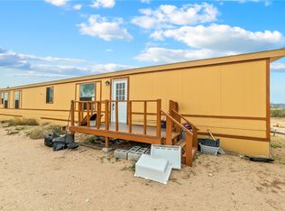 3649 N Araby Rd, Golden Valley, AZ 86413