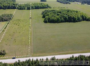 10605 E Traynor Rd, Goetzville, MI 49736