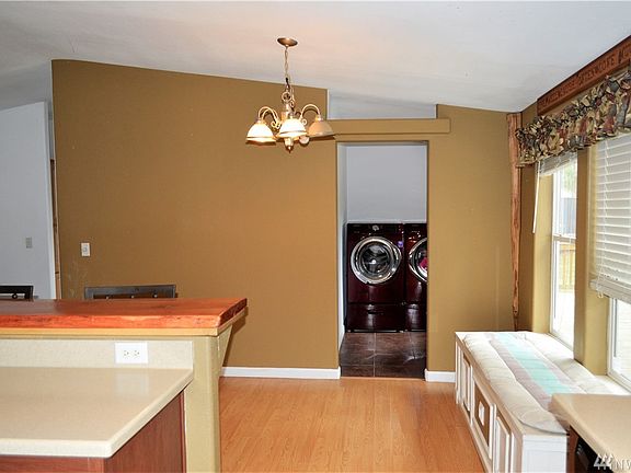 5th image of 15031 McIntosh Valley Ln SE