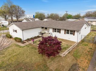 321 N 6th St, Broken Arrow, OK 74012