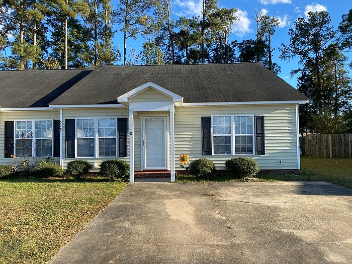 1st image of 3928 Palmer Dr #B