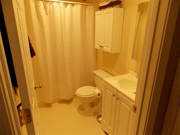 4th image of 2247 Wells Dr SE