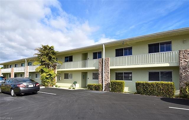 1st image of 5111 Santa Rosa Ct APT 1D