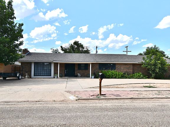 3rd image of 1209 8th St