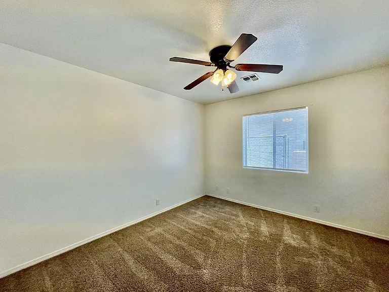 3622 Terra Loma Dr — Photo 16