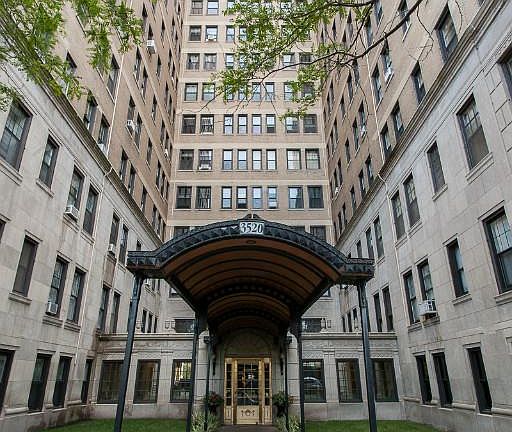 2nd image of 3520 N Lake Shore Dr APT 3J