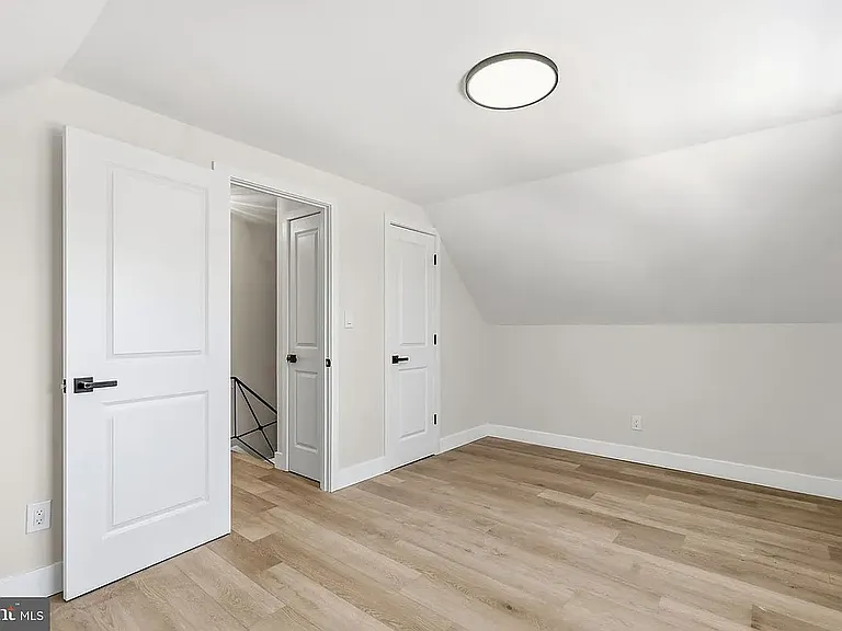 4 Hamilton Ln — Photo 24