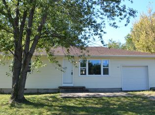 2307 N Ballenger Ln, Columbia, MO 65202
