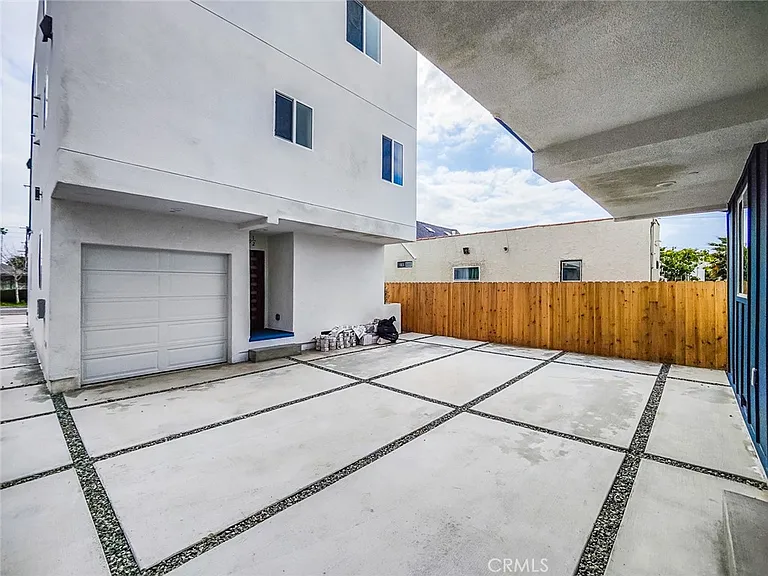 3811 Exposition Blvd #2 — Photo 37