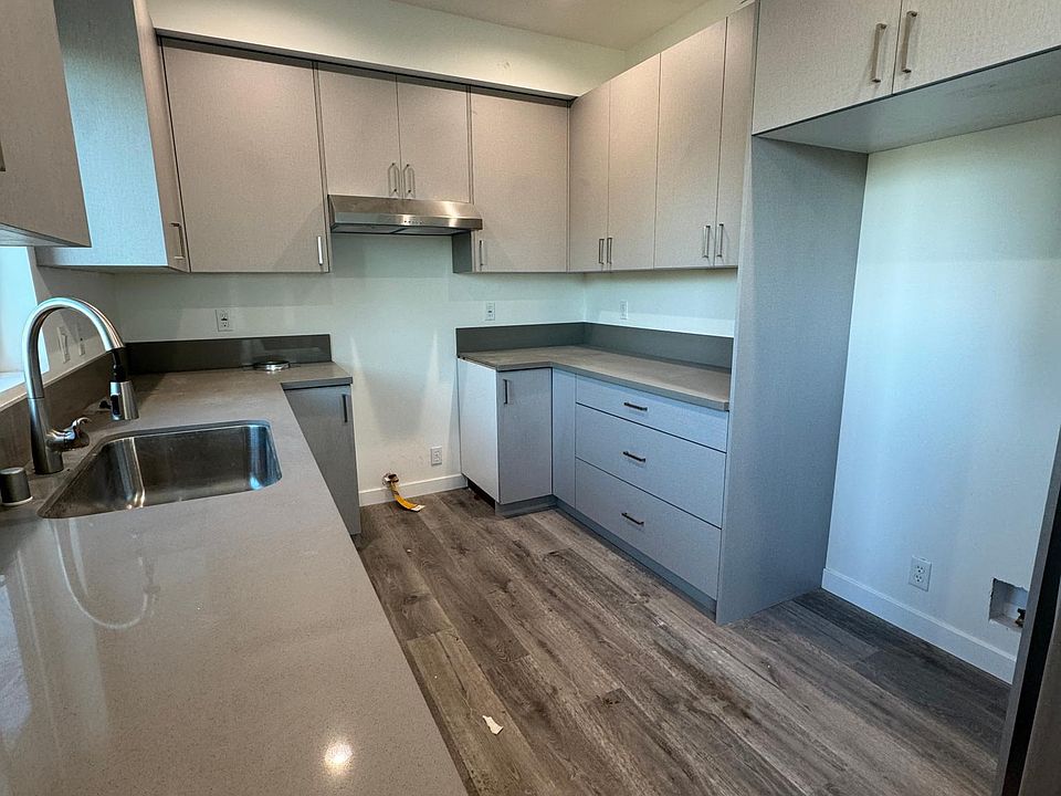 1st image of 10652 Whipple St #8e7e9fc15
