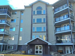 Sienna Point, Edmonton, AB T6L 7E7