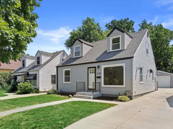 1916 South 98th STREET, West Allis, WI 53227
