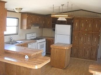 2nd image of 4 Maple Rd