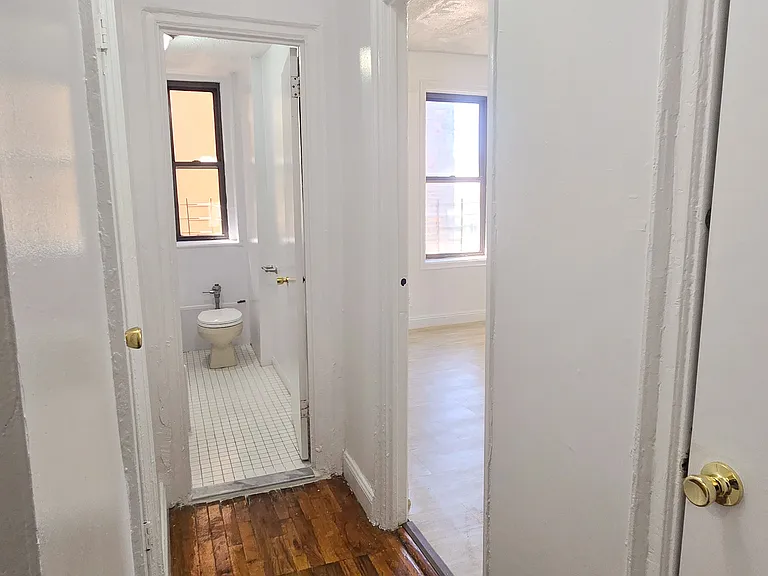 731 Gerard Ave #2B — Photo 9