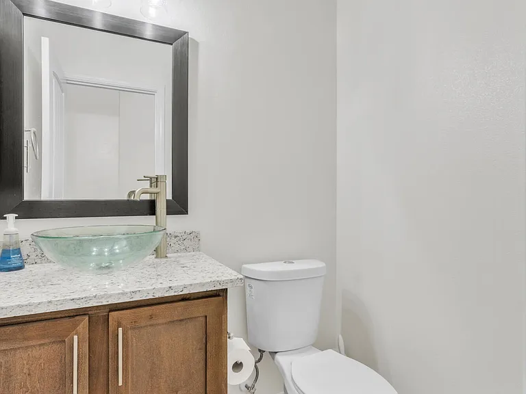 13257 Coldham St — Photo 30