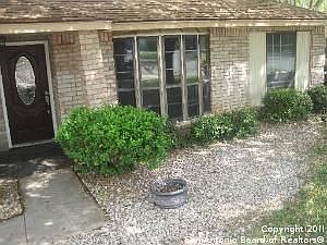 1st image of 4902 Crestwood Dr