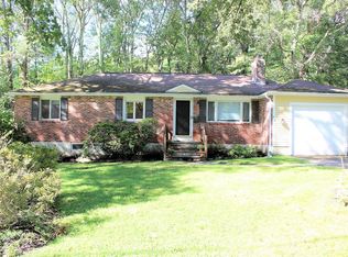 73 Agnes Dr, Framingham, MA 01701