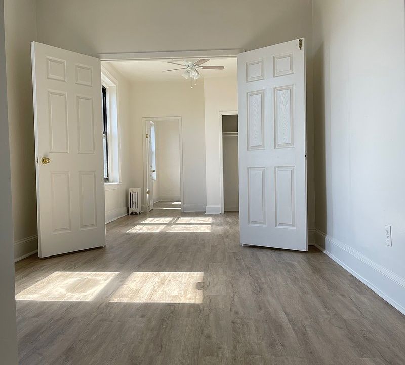 1st image of 24-36 41st St APT 11
