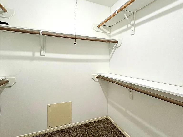 14213 Lost Meadow Ln — Photo 38